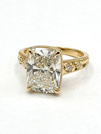14k Yellow Gold 5.09ct Lab-Grown Elongated Cushion Diamond Ring | VVS-VS